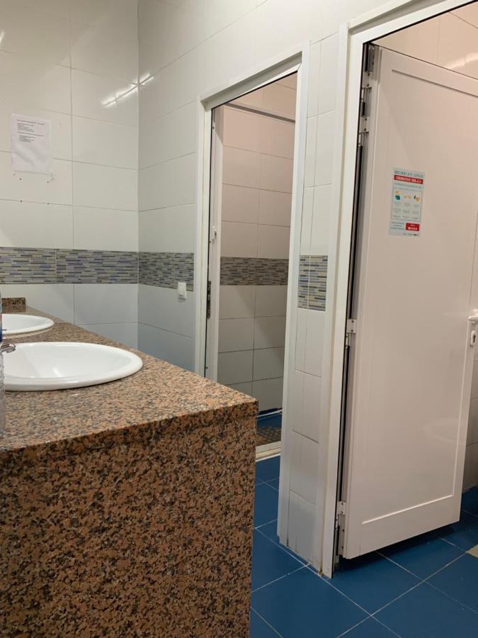 ליסבון Meyra Hostel מראה חיצוני תמונה